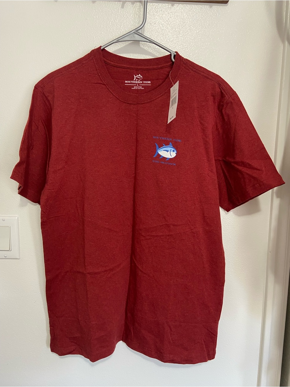 Southern Tide Short Sleeve Tee in Deep Red with Blue Fish Logo